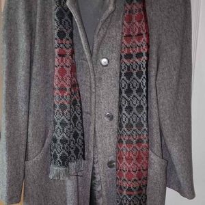 Women wool Coat with scarf